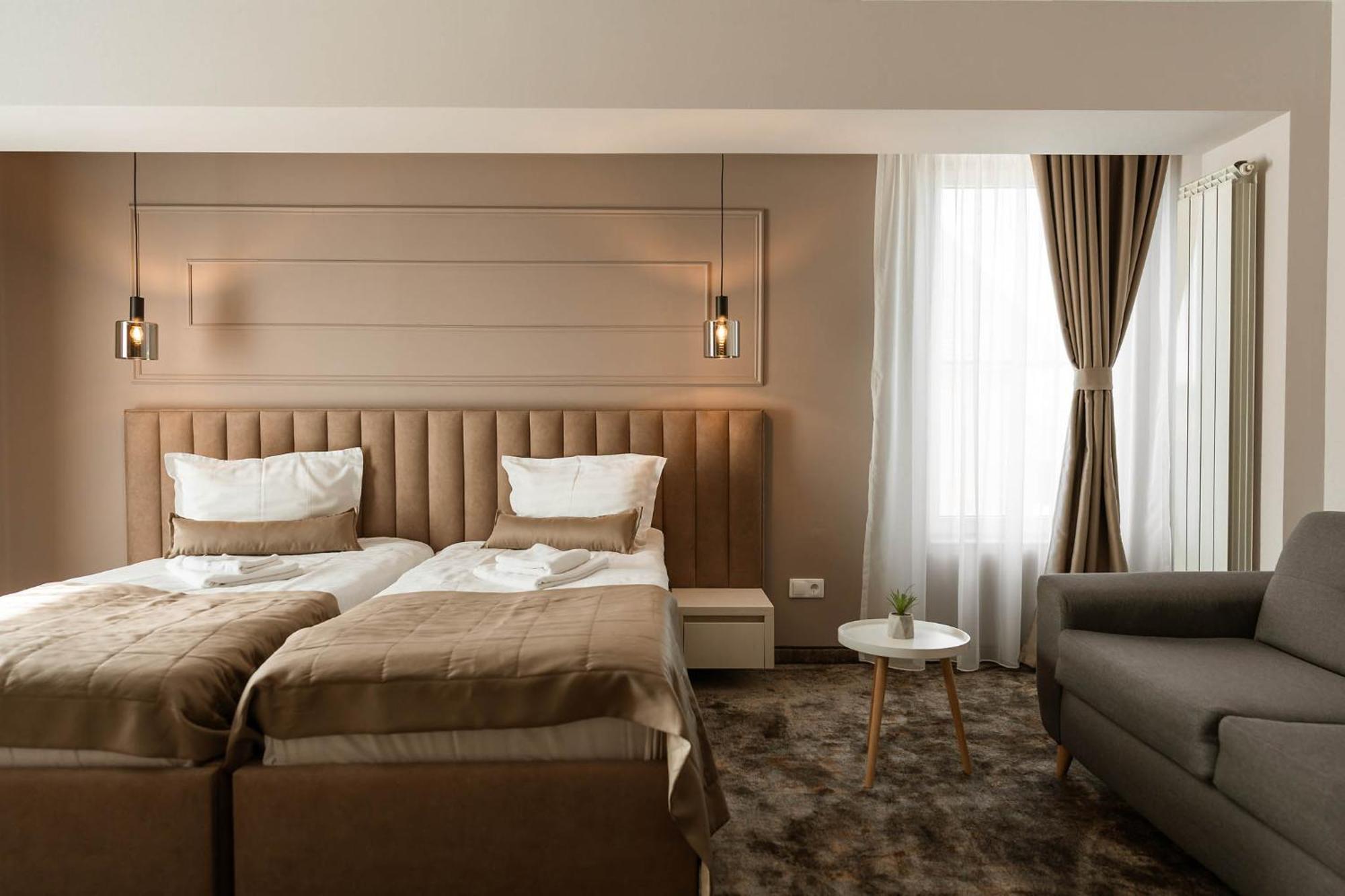 Allegria Hotel Spa バイレ・ウヌ・マイ エクステリア 写真